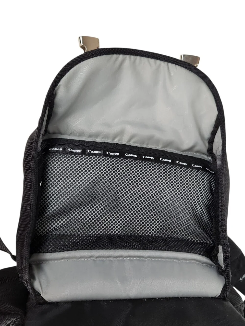 Canon 200DG Digital SLR 15